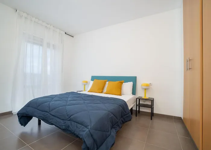 Jouvacations Ripolles Figueres-vilafant Villa Vilafant